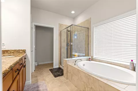Bath - 9090 SW 73rd Ln, Ocala, FL 34481 photo 3 of 5