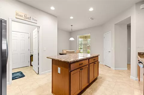 Kitchen - 9090 SW 73rd Ln, Ocala, FL 34481 photo 2 of 4