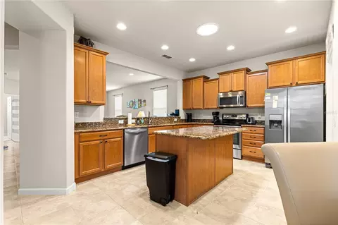 Kitchen - 9090 SW 73rd Ln, Ocala, FL 34481 photo 4 of 4