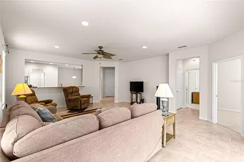 Living - 9090 SW 73rd Ln, Ocala, FL 34481 photo 5 of 5