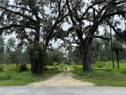 9600 NE 90th Street Rd, Fort Mc Coy, FL 32134