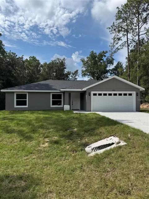 24400 NW Banyan Ln, Dunnellon, FL 34431