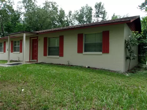 Exterior - 5700 NE 6th Pl, Ocala, FL 34470 photo 7 of 11