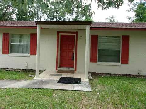Exterior - 5700 NE 6th Pl, Ocala, FL 34470 photo 8 of 11