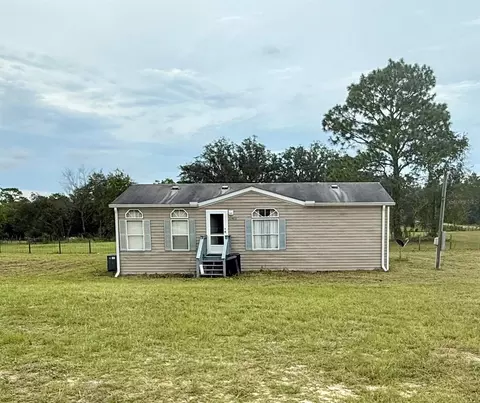 10903 N Farmwood Ave, Dunnellon, FL 34433