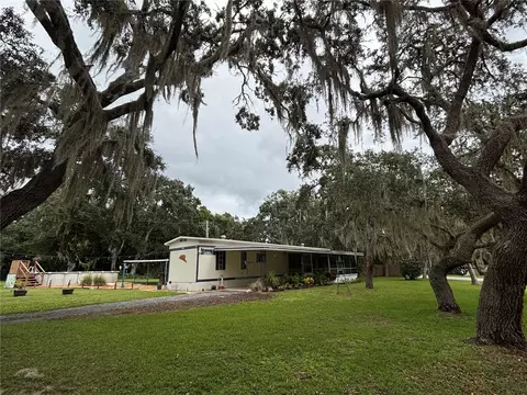 19049 SE 16th Pl, Silver Springs, FL 34488