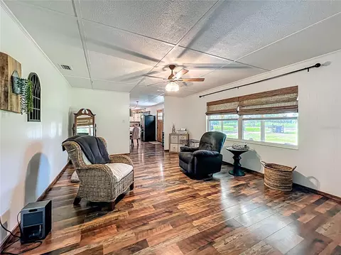 Living - 7971 E Highway 25, Belleview, FL 34420 photo 3 of 4