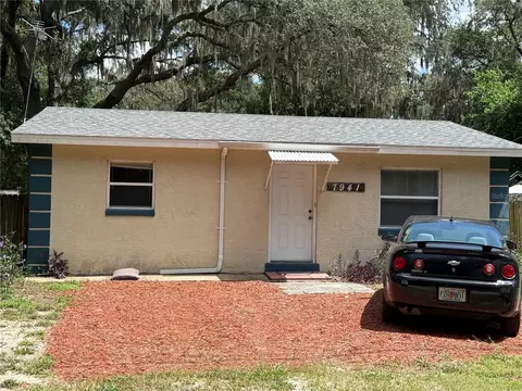 7941 NE 42nd Ter, Wildwood, FL 34785