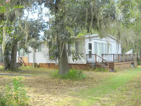 3305 NE 160th Ln, Citra, FL 32113