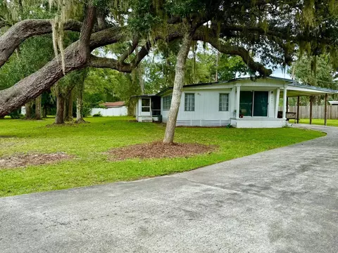 1921 SE 169 Ct, Silver Springs, FL 34488