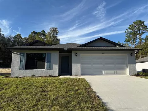 611 W Duquet Pl, Citrus Springs, FL 34434