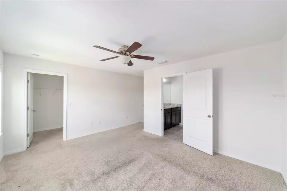 Bedroom - 5716 SW 50th Ave, Ocala, FL 34474 photo 7 of 7