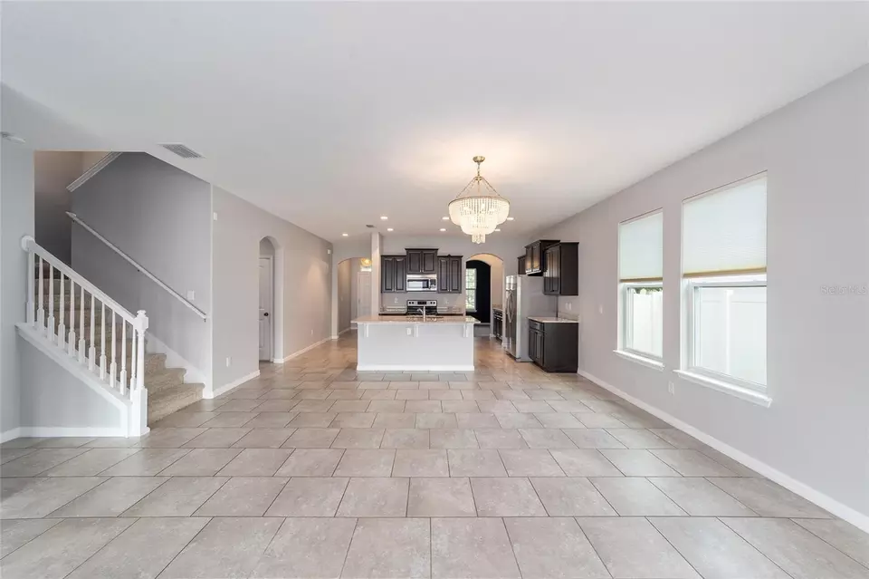 Living - 5716 SW 50th Ave, Ocala, FL 34474 photo 5 of 7