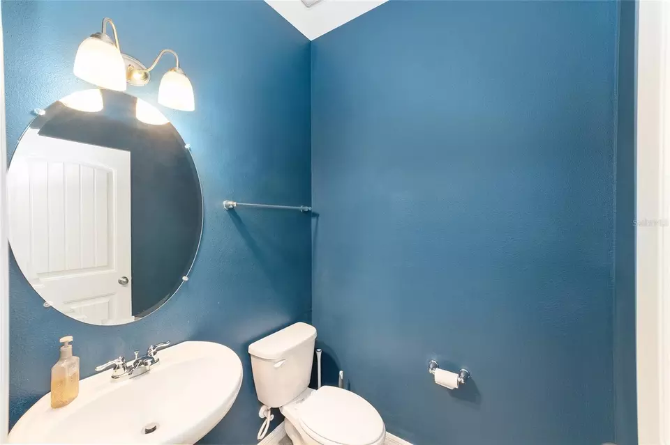 Bath - 5716 SW 50th Ave, Ocala, FL 34474 photo 1 of 5