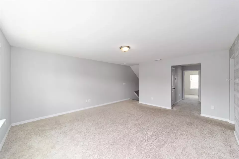 Living - 5716 SW 50th Ave, Ocala, FL 34474 photo 7 of 7
