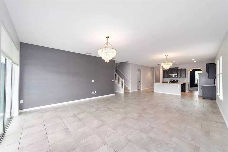 Living - 5716 SW 50th Ave, Ocala, FL 34474 photo 4 of 7
