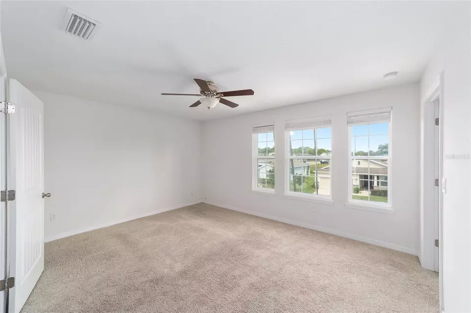Bedroom - 5716 SW 50th Ave, Ocala, FL 34474 photo 6 of 7