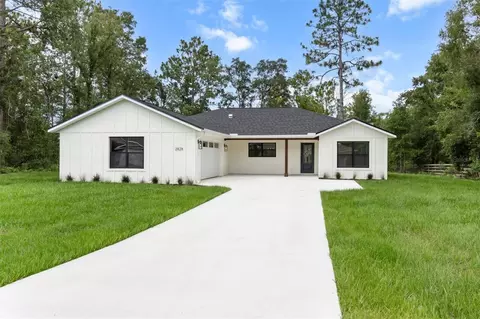 2828 E Celina St, Inverness, FL 34453