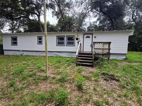 16905 SE 3rd Pl, Silver Springs, FL 34488