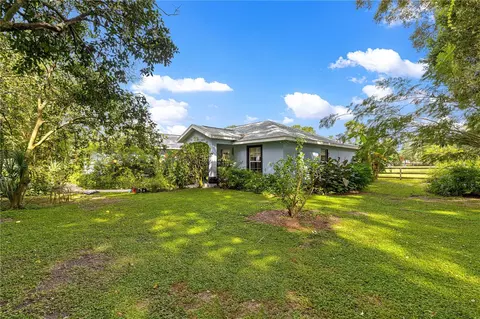 8221 SE 126th Pl, Belleview, FL 34420