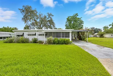 411 NE 63rd Ct, Ocala, FL 34470