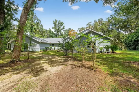 25 Lake Wood Cir, Ocala, FL 34482