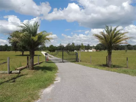 9871 NE 60th St, Bronson, FL 32621