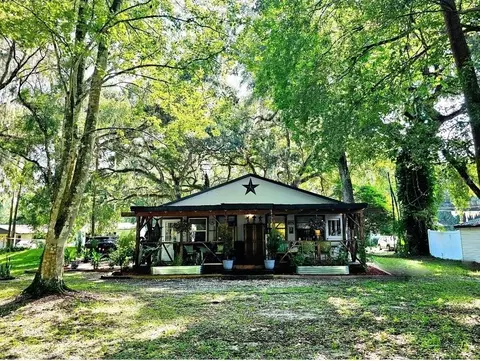 353 N Robin Hood Rd, Inverness, FL 34450