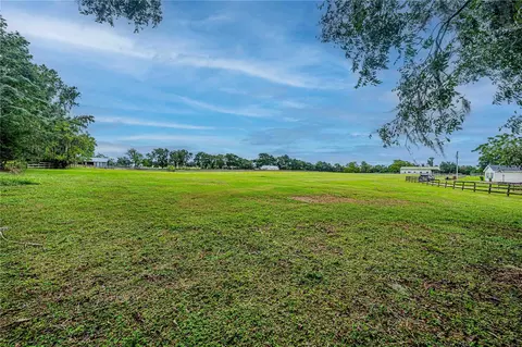 Exterior - 12615 NW Gainesville Rd, Reddick, FL 32686 photo 18 of 18
