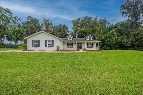 Exterior - 12615 NW Gainesville Rd, Reddick, FL 32686 photo 8 of 18