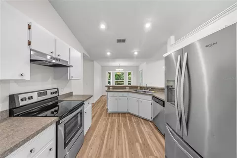 Kitchen - 12615 NW Gainesville Rd, Reddick, FL 32686 photo 2 of 2