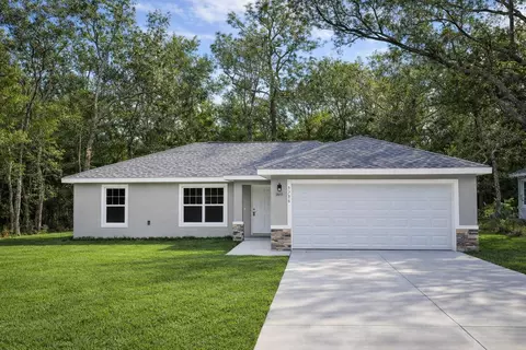 9029 N Stern Way, Citrus Springs, FL 34434