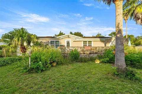16000 N Hwy 329, Reddick, FL 32686