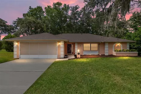 9310 N Mitchelle Dr, Citrus Springs, FL 34434