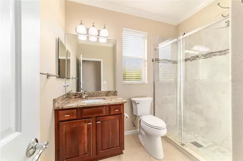 Bath - 9539 SW 71st Loop, Ocala, FL 34481 photo 7 of 7