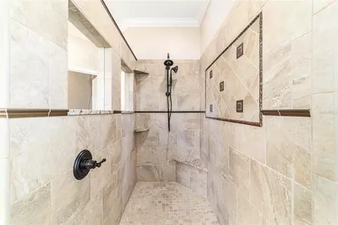 Bath - 9539 SW 71st Loop, Ocala, FL 34481 photo 4 of 7