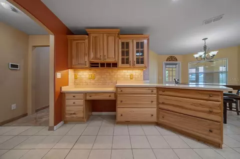Kitchen - 2310 SE 22nd Loop, Ocala, FL 34471 photo 2 of 7