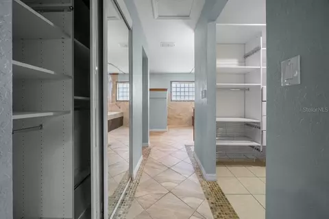 Entry Way - 2310 SE 22nd Loop, Ocala, FL 34471 photo 3 of 4