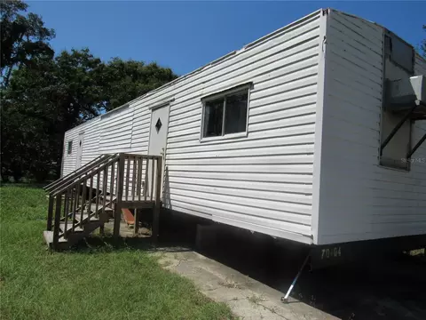 1950 SE 185th Ter, Silver Springs, FL 34488