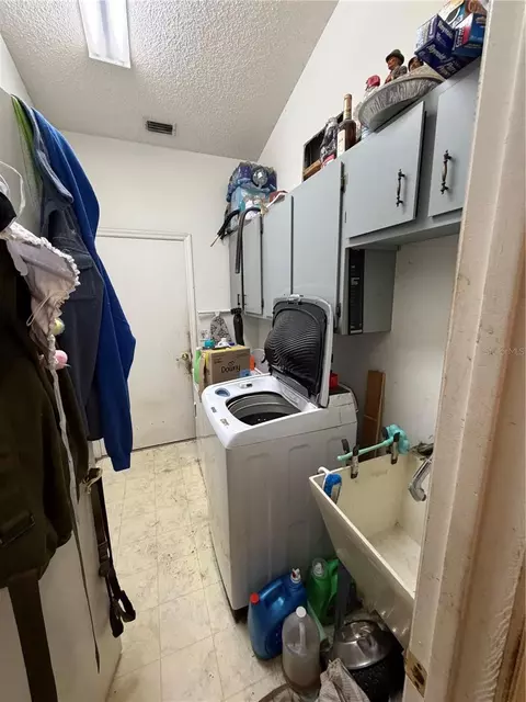 Other - 9 Hialeah Dr, Ocala, FL 34482 photo 6 of 8