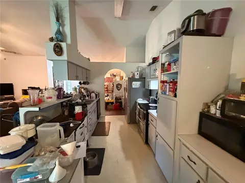 Kitchen - 9 Hialeah Dr, Ocala, FL 34482 photo 2 of 2