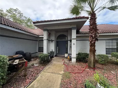 Exterior - 9 Hialeah Dr, Ocala, FL 34482 photo 7 of 15