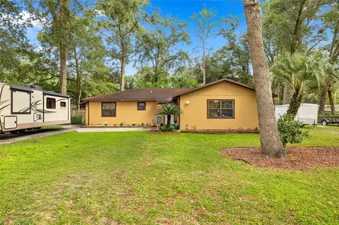 2241 NE 40th St, Ocala, FL 34479