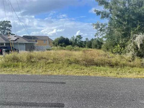 Juniper Track, Ocala, FL 34482