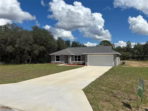 4833 SW Hyacinth Ct, Dunnellon, FL 34431