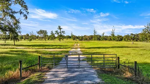 17748 N Hwy 329, Reddick, FL 32686 photo 14
