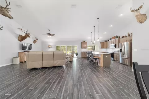 Entry Way - 15600 NW 185th St, Williston, FL 32696 photo 10 of 11