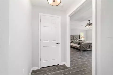 Entry Way - 15600 NW 185th St, Williston, FL 32696 photo 5 of 11