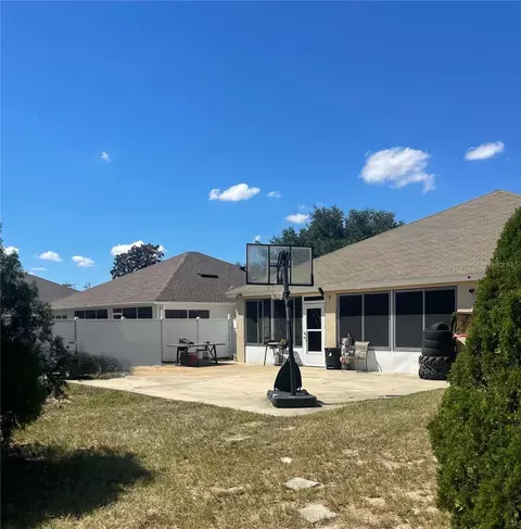 Exterior - 3921 SW 58th Ave, Ocala, FL 34474 photo 5 of 11