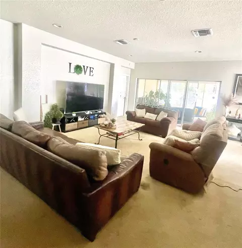 Living - 3921 SW 58th Ave, Ocala, FL 34474 photo 2 of 4